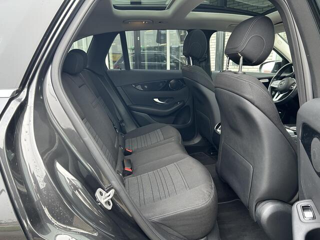 Mercedes-Benz GLC-KLASSE 300e 4MATIC Luxury Line | Stoelverwarming | Panoramadak | Cruise Control