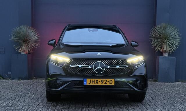 Mercedes-Benz GLC-KLASSE 200 AMG NIGHT VOL Pano/360/Keyless/HeadUp/Memory
