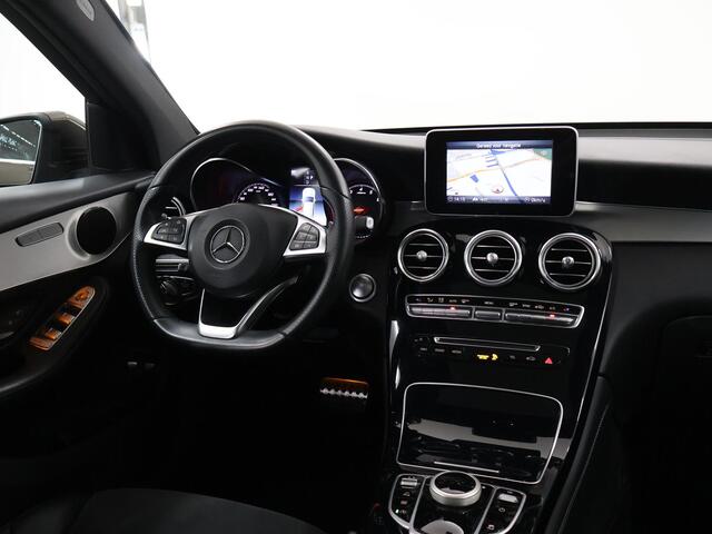 Mercedes-Benz GLC-KLASSE 250 4MATIC Premium | AMG | Panoramadak | Trekhaak | Getint glas | Stoelverwarming | Achteruitrijcamera |