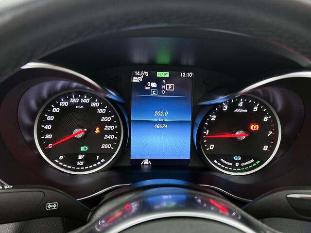 Mercedes-Benz GLC-KLASSE 300 e 4MATIC Business Solution AMG Schuif/kanteldak | 5 spaaks lichtmetalen velgen | Navigatie | parking support Inclusief 24 maanden MB Certified garantie voor Europa.