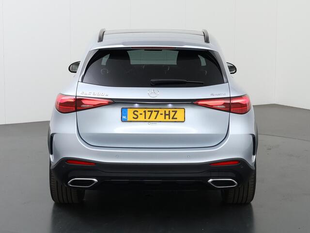 Mercedes-Benz GLC-KLASSE 300e 4MATIC AMG Line | Premium pakket | Panoramadak | Rij-assistentie pakket | Digital Light | Parkeer pakket | 20-Inch |