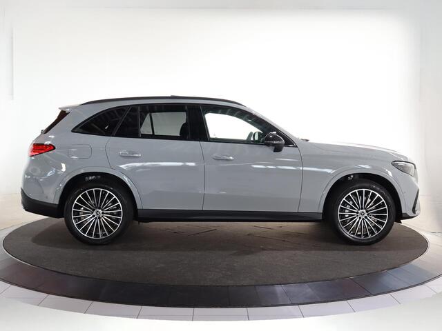 Mercedes-Benz GLC-KLASSE 300e 4MATIC Sport Edition | Panoramaschuifdak | Premium Plus | Night | Rijassistentiepakket Plus | Burmester | Trekhaak