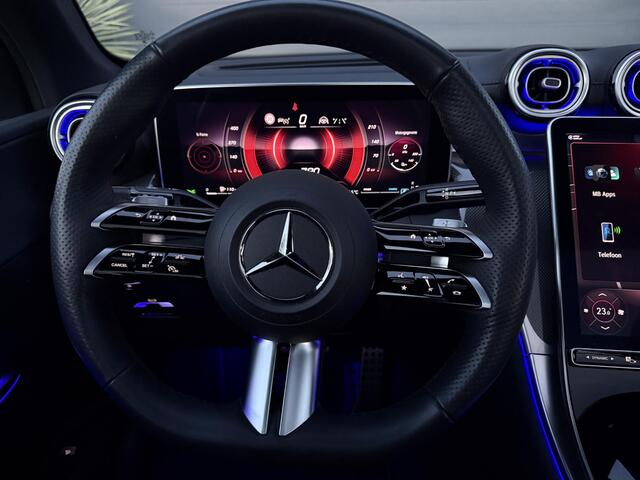 Mercedes-Benz GLC-KLASSE 300 4MATIC AMG Pano/360/Distronic/Keyless/HeadUp