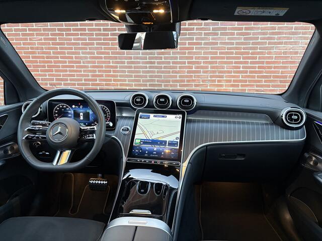 Mercedes-Benz GLC-KLASSE 300e 4MATIC AMG Line | Pano | Burmester | Trekhaak |