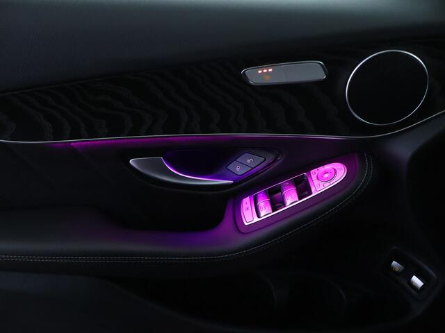 Mercedes-Benz GLC-KLASSE 300 e 4MATIC AMG Plug-In Hybride Panoramadak | Sfeerverlichting | AMG Styling Inclusief 24 maanden MB Certified garantie voor Europa.