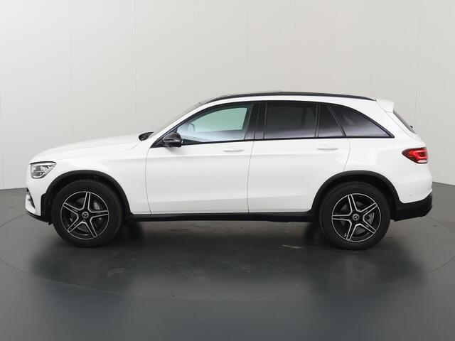 Mercedes-Benz GLC-KLASSE 300e 4MATIC Premium Plus | Night | Panoramadak | Trekhaak | Stoelverwarming | 360 graden camera |
