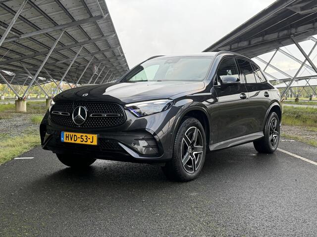 Mercedes-Benz GLC-KLASSE 400e 4MATIC AMG Line | Night | Panoramadak | Trekhaak | Memory stoelen | Digital light | Sfeerverlichting |