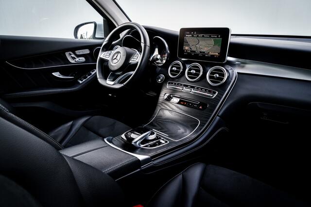 Mercedes-Benz GLC-KLASSE 250 4MATIC Premium AMG | Luchtvering | Adapt. Cruise | Trekhaak | 360 camera | memory | Stoelverwarming