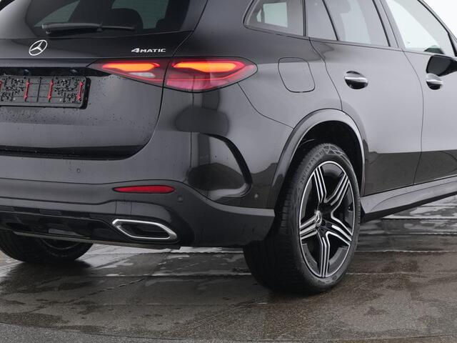 Mercedes-Benz GLC-KLASSE 300 e 4MATIC AMG Plug-In Hybride Edition AMG-Line | Burmester® | Head-up-Display | Alarm Klasse 3 | Trekhaak | 20 Inch AMG Velgen | Night Pakket | Inclusief 24 maanden MB Certified garantie voor Europa.
