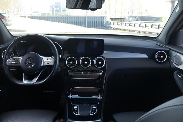 Mercedes-Benz GLC-KLASSE 200 AMG Geen import | Burmester | Panoramadak | Luchtvering