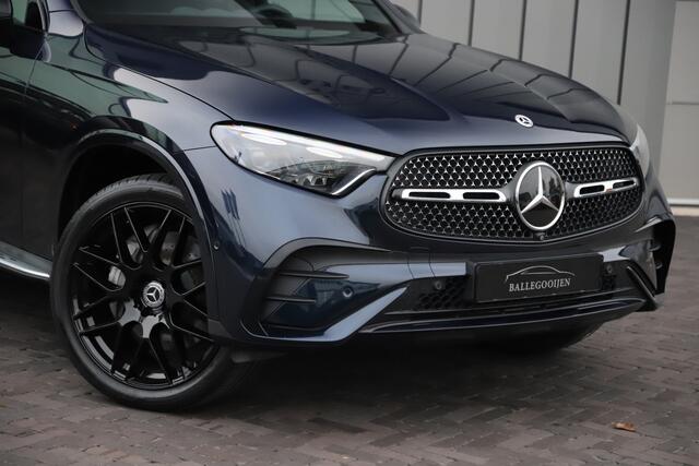 Mercedes-Benz GLC-KLASSE Coupé 400e AMG 4-Matic | Head-up | Pano | Burmester | Digital-light | Sfeerverlichting | Distronic | Stuurwielverw. | 2025