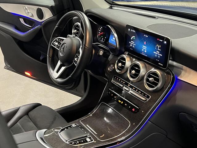 Mercedes-Benz GLC-KLASSE 300e 4MATIC *17.762KM | AMG | Open dak | Adaptive cruise | Stoel-/stuurverwarming