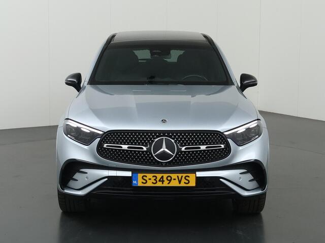 Mercedes-Benz GLC-KLASSE 300e 4MATIC AMG Line | Night | Panoramadak | Headup | Memory | Digital Light | 360 graden camera |