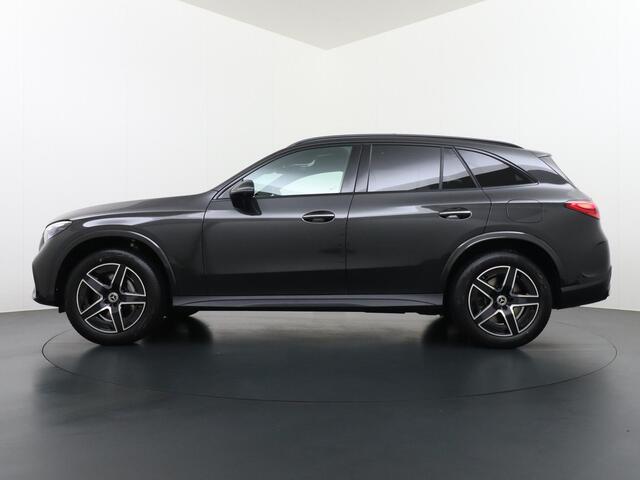 Mercedes-Benz GLC-KLASSE 400e 4MATIC Sport Edition | Distronic Cruise Control | Memorystoelen | Panorama - Schuifdak | Head-Up Display | 360° Camera | Niveauregeling | Burmester Surround Sound