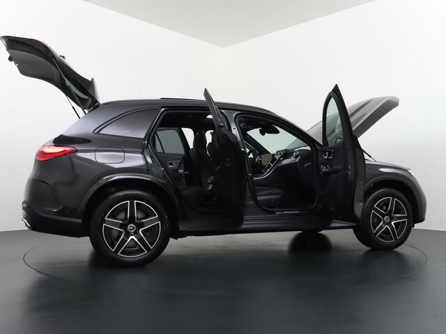 Mercedes-Benz GLC-KLASSE 400e 4MATIC Sport Edition | Distronic Cruise Control | Memorystoelen | Panorama - Schuifdak | Head-Up Display | 360° Camera | Niveauregeling | Burmester Surround Sound