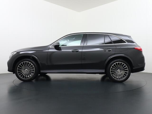 Mercedes-Benz GLC-KLASSE 300e 4MATIC Sport Edition | Distronic Cruise Control | Massagestoelen Voorin | Memoryseats | Panorama - Schuifdak | Head-Up Display | 360° Camera | Burmester Surround Sound