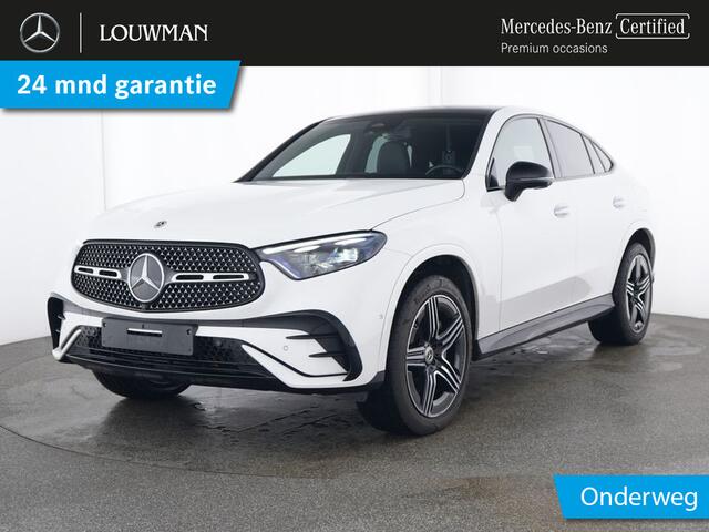 Mercedes-Benz GLC-KLASSE Coupé 300 e 4MATIC AMG Nightpakket Plug-In Hybride | Trekhaak | Panoramadak | Alarm | Burmester® | Memory | 360° Camera | Stuur en Stoelverwarming | Inclusief 24 maanden Mercedes-Benz Certified garantie voor Europa.