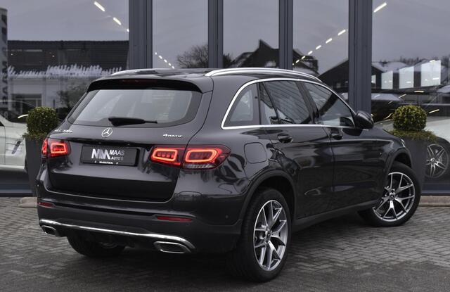 Mercedes-Benz GLC-KLASSE 300e 4MATIC Business Solution AMG
