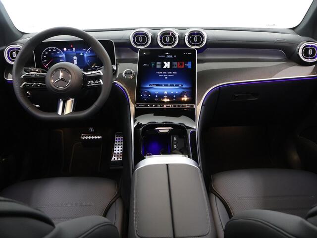 Mercedes-Benz GLC-KLASSE 300e 4MATIC Sport Edition | Panoramaschuifdak | Premium pakket | Nightpakket | 360° camera | Dodehoekassistent | DIGITAL LIGHT |