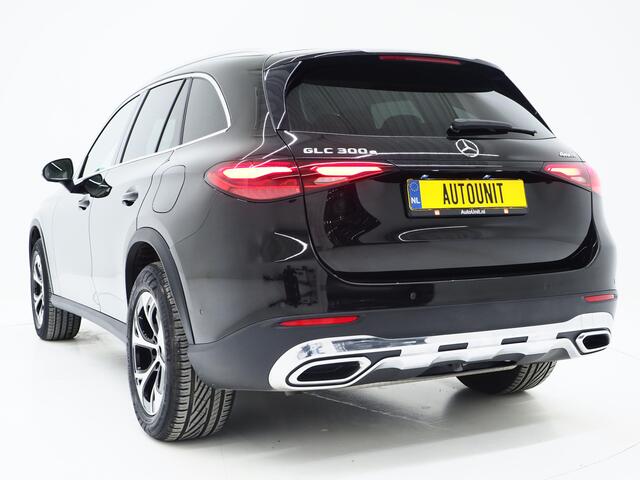 Mercedes-Benz GLC-KLASSE 300e 4MATIC 320PK | Camera | Trekhaak | Virtual | Sfeerverlichting | Stoelverwarming | LED | Carplay