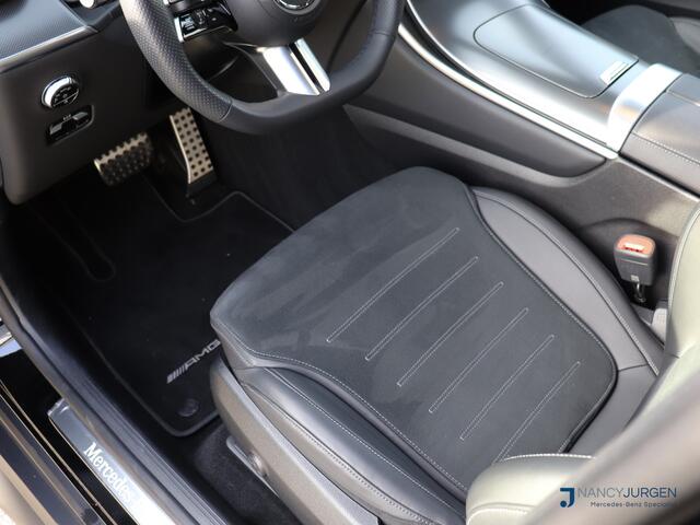 Mercedes-Benz GLC-KLASSE Mercedes-Benz GLC 300e 4M AMG | Pano | Night | 360* camera | Winter pakket | Trekhaak | Matrix LED | Ambient Lightning | Premium pakket |