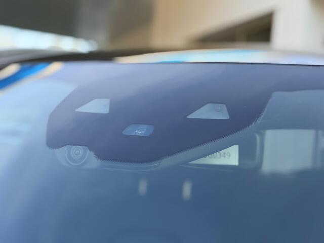 Mercedes-Benz GLC-KLASSE 300e 4MATIC/ Panodak/ Burmester/ 360/ Head-up