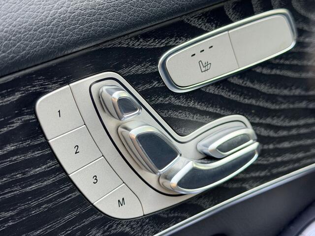 Mercedes-Benz GLC-KLASSE 300e 4MATIC/ Panodak/ Burmester/ 360/ Head-up