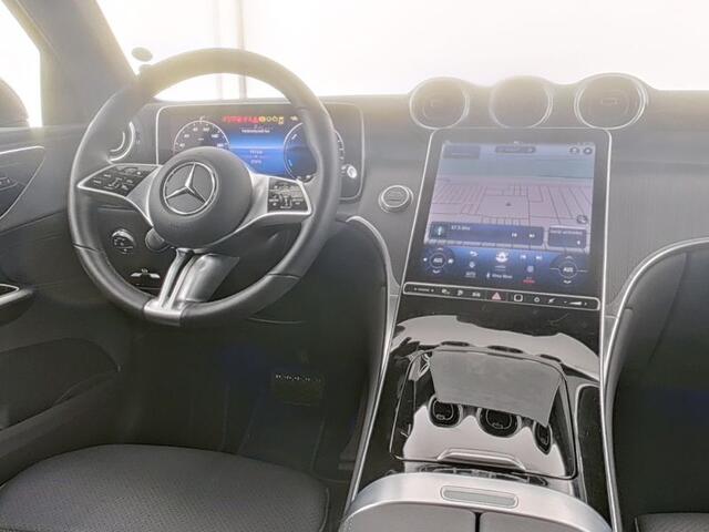 Mercedes-Benz GLC-KLASSE Coupé 300 e 4MATIC Plug-In Hybride Trekhaak | Alarm Klasse 3 | Rijassistentiepakket plus | Stuur en Stoelverwarming | Parkeerpakket met 360°-camera | Distronic.