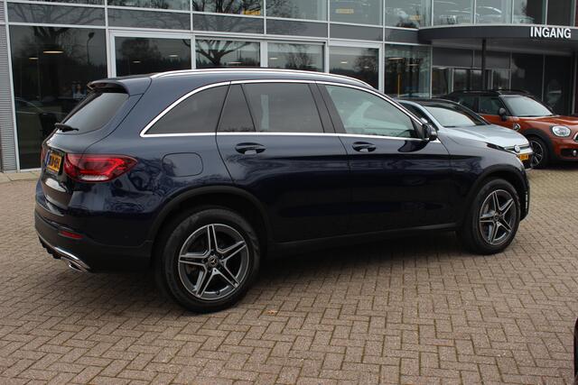 Mercedes-Benz GLC-KLASSE 300e 4MATIC Premium Plus / Panoramadak / Camera / Leder&Alcantara / 19'' / Stoelverwarming / Cruise Control