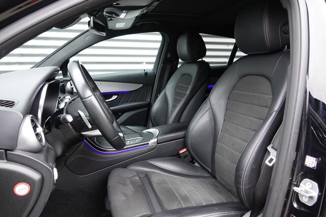 Mercedes-Benz GLC-KLASSE Coupé 300e 4MATIC Business Solution AMG | Schuifdak | Trekhaak | Distronic Pro | Night | Carplay |