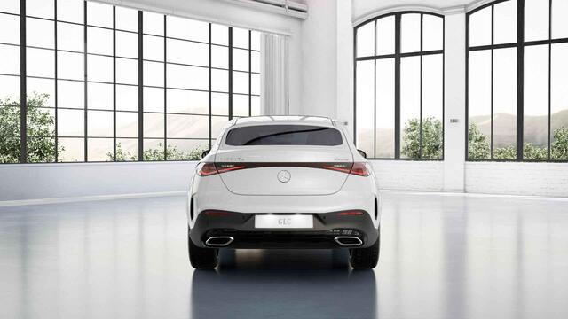 Mercedes-Benz GLC-KLASSE Coupé 300e 4MATIC Business Line | AMG | Panoramadak | Trekhaak | Night pakket | 360 camera |