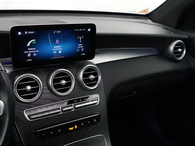 Mercedes-Benz GLC-KLASSE 300e 4MATIC AMG Premium Plus Aut- Panoramadak, Carplay, Android Auto, Elek Trekhaak, Sfeerverlichting