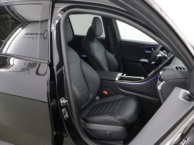 Mercedes-Benz GLC-KLASSE 300e 4MATIC Sport Edition | Panoramaschuifdak | Premium Plus | Night | Rijassistentiepakket Plus | Trekhaak