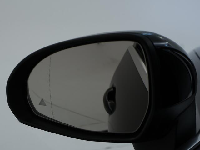 Mercedes-Benz GLC-KLASSE 300 e 4MATIC Plug-In Hybride | Avantgarde Advanced Plus | Trekhaak | Sfeerverlichting | Memory pakket voorstoelen | Stuur en Stoelverwarming | Inclusief 24 maanden MB Certified garantie voor Europa.