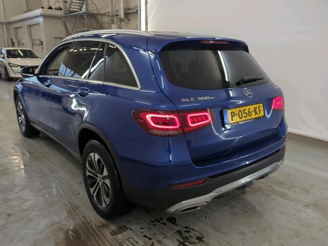 Mercedes-Benz GLC-KLASSE 300e 4MATIC Business Solution 1e Eigenaar | Dealer Onderh | BTW | NL-Auto | Pano | Stoelverwarming | Elek Stoelen+Klep | Camera | Navi | 2Kabels | Full Led | Keyless | PDC | DAB |