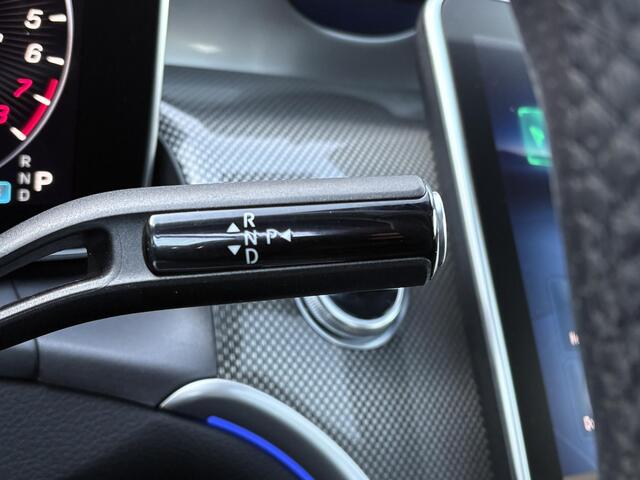 Mercedes-Benz GLC-KLASSE 300e 4MATIC AMG Line