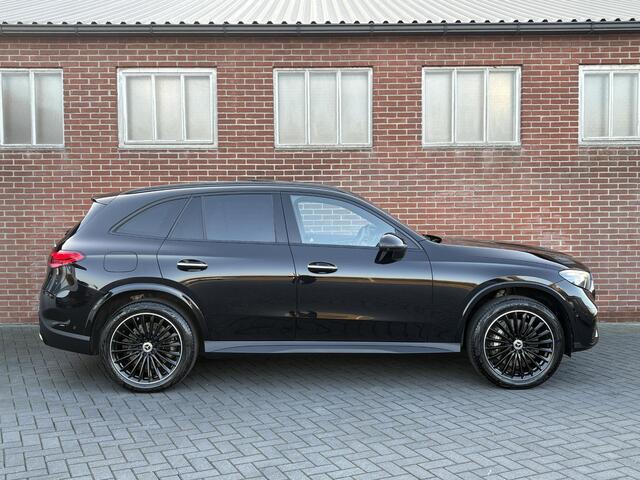 Mercedes-Benz GLC-KLASSE 300e 4MATIC AMG Line
