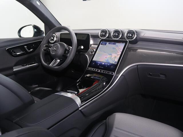 Mercedes-Benz GLC-KLASSE 300e 4MATIC Sport Edition | Panoramaschuifdak | Premium pakket | 360 Camera | Matrix LED koplampen