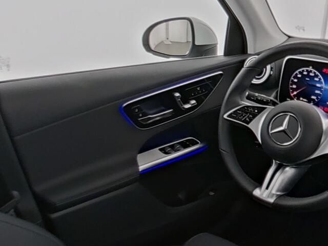 Mercedes-Benz GLC-KLASSE 300 e 4MATIC Plug-In Hybride Trekhaak | Panorama Schuif-Kanteldak | Sfeerverlichting | Memory Voorstoelen | Stuur en Stoelverwarming. Inclusief 24 maanden MB Certified garantie voor Europa.