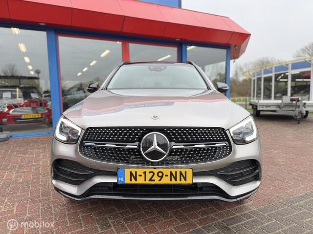 Mercedes-Benz GLC-KLASSE 300e 4MATIC AMG BOMVOL OPTIES!