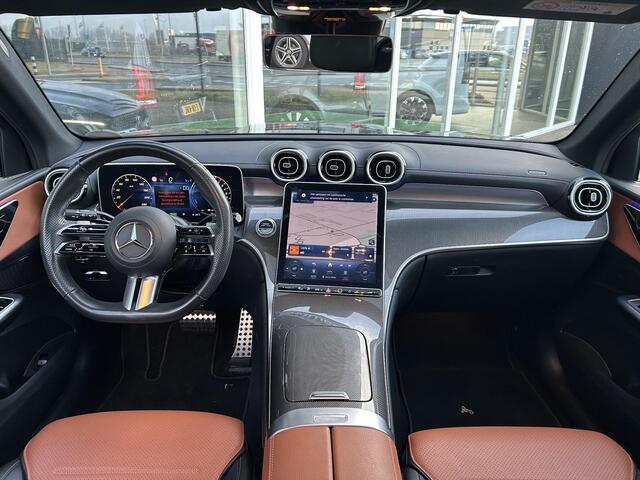 Mercedes-Benz GLC-KLASSE 300e 4MATIC AMG Line | Trekhaak | Panoramadak | Carplay