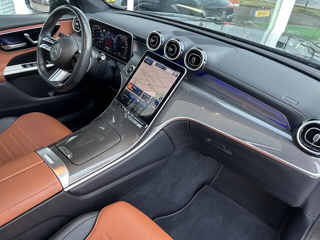 Mercedes-Benz GLC-KLASSE 300e 4MATIC AMG Line | Trekhaak | Panoramadak | Carplay