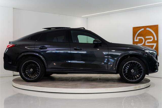 Mercedes-Benz GLC-KLASSE Coupé 300e 4MATIC AMG 313PK | Pano | Sfeer | Night | Burmester | 360 | Fabrieksgarantie