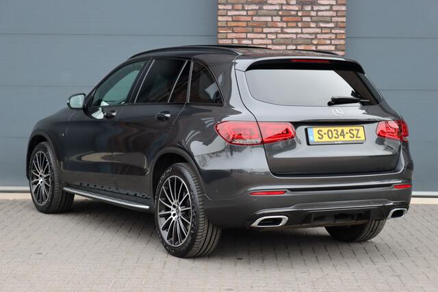 Mercedes-Benz GLC-KLASSE 300e 4MATIC AMG Line Premium+ | Luchtvering | Massage | Panoramadak | Trekhaak | Distronic+ | Stoelverwarming V+A | Memory | Surround Camera | Burmester | Augmented Reality |