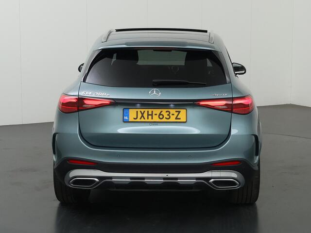 Mercedes-Benz GLC-KLASSE 300e 4MATIC AMG Line | Panoramadak | Trekhaak | Burmester | Memory |
