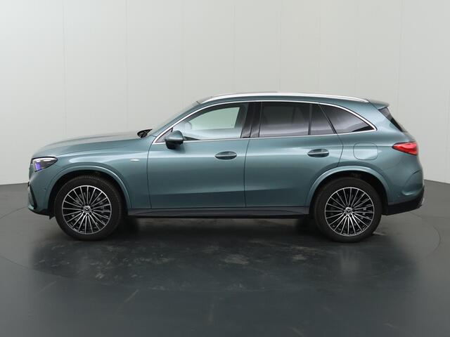 Mercedes-Benz GLC-KLASSE 300e 4MATIC AMG Line | Panoramadak | Trekhaak | Burmester | Memory |