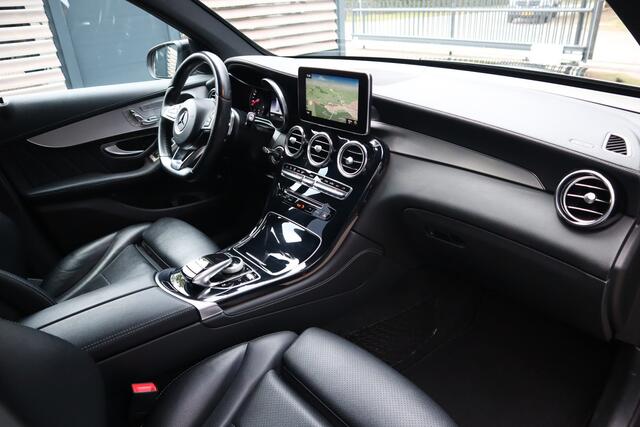 Mercedes-Benz GLC-KLASSE 300 4MATIC AMG 245 PK Lederen Sportstoelen met Memory Navi Pro. Etc. Etc.
