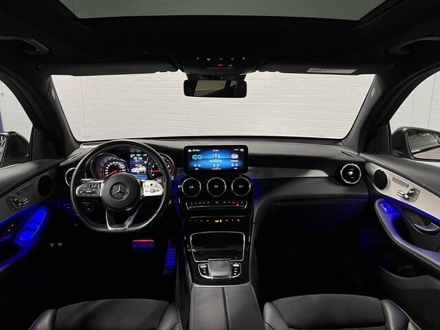 Mercedes-Benz GLC-KLASSE 300e 4MATIC AMG | Trekhaak | Open dak | Camera | Stoelverwarming | Memory | Cruise control | Carplay