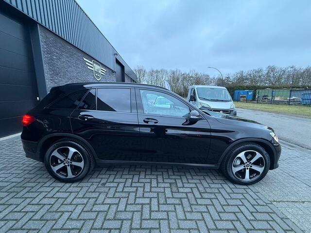 Mercedes-Benz GLC-KLASSE 250 4MATIC Premium Plus | 1E EIGENAAR | 12MND GARANTIE | AUTOMAAT | LED | CRUISE | TREKHAAK | AIRCO |
