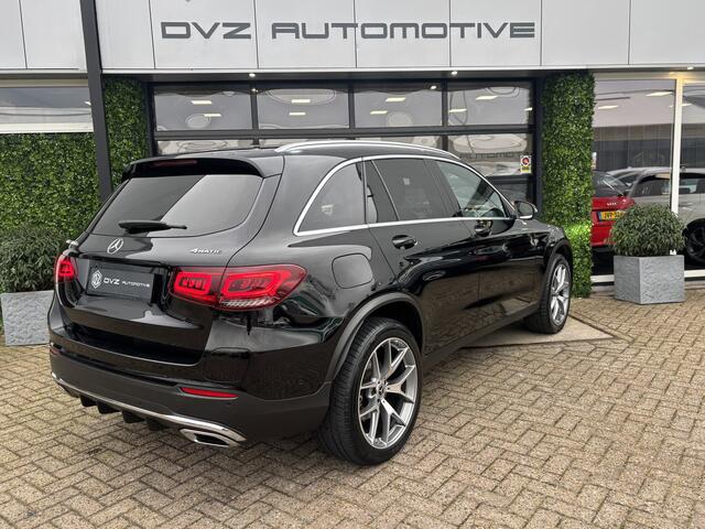 Mercedes-Benz GLC-KLASSE 300e 4MATIC Business Solution AMG | Carplay | Camera | 20" LMV | BTW